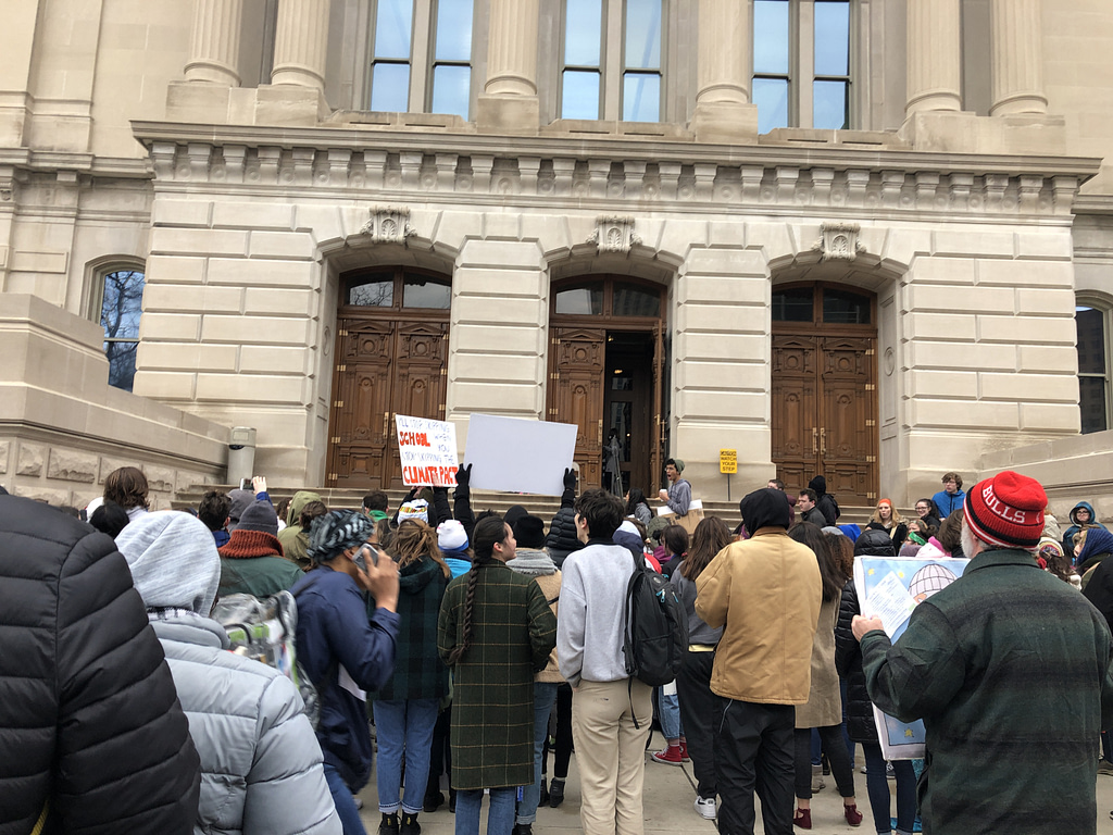 Climate-Strike-at-Indiana-Statehouse
